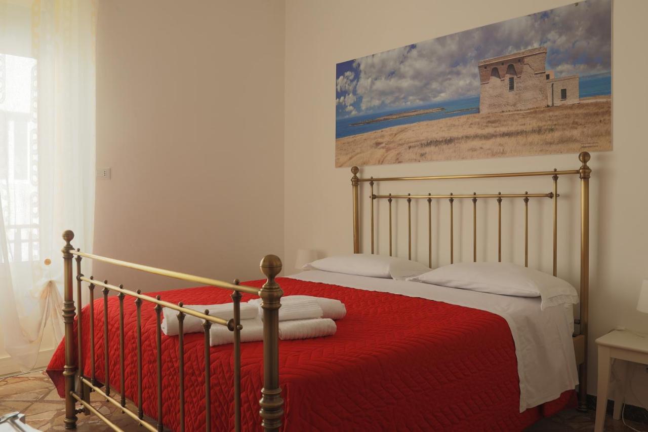 Bed&Bread Piazza 'Nzegna Bed and Breakfast Carovigno Eksteriør billede