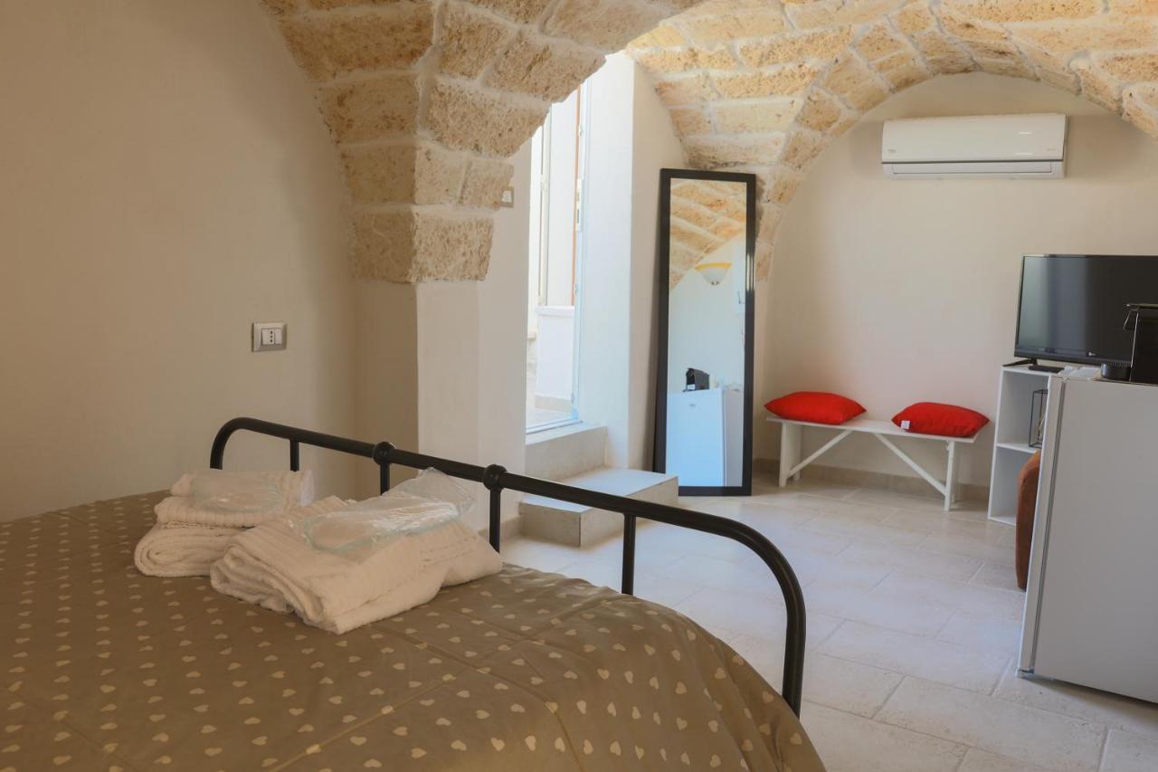 Bed&Bread Piazza 'Nzegna Bed and Breakfast Carovigno Eksteriør billede
