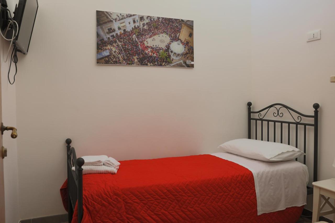 Bed&Bread Piazza 'Nzegna Bed and Breakfast Carovigno Eksteriør billede