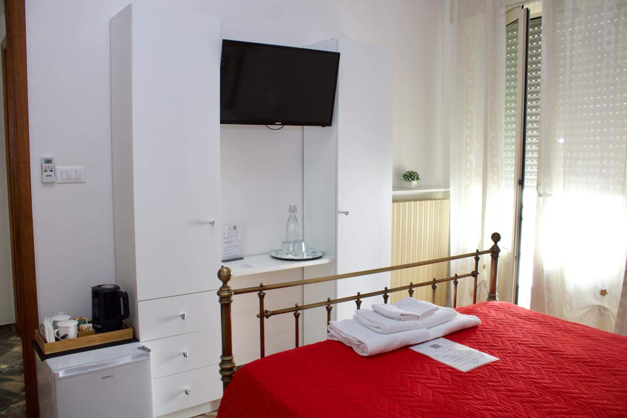 Bed&Bread Piazza 'Nzegna Bed and Breakfast Carovigno Eksteriør billede